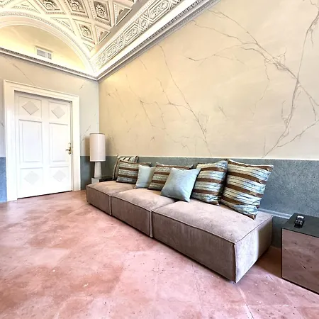 Le Logge - La Contessa Apartment