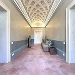 Le Logge - La Contessa Apartment